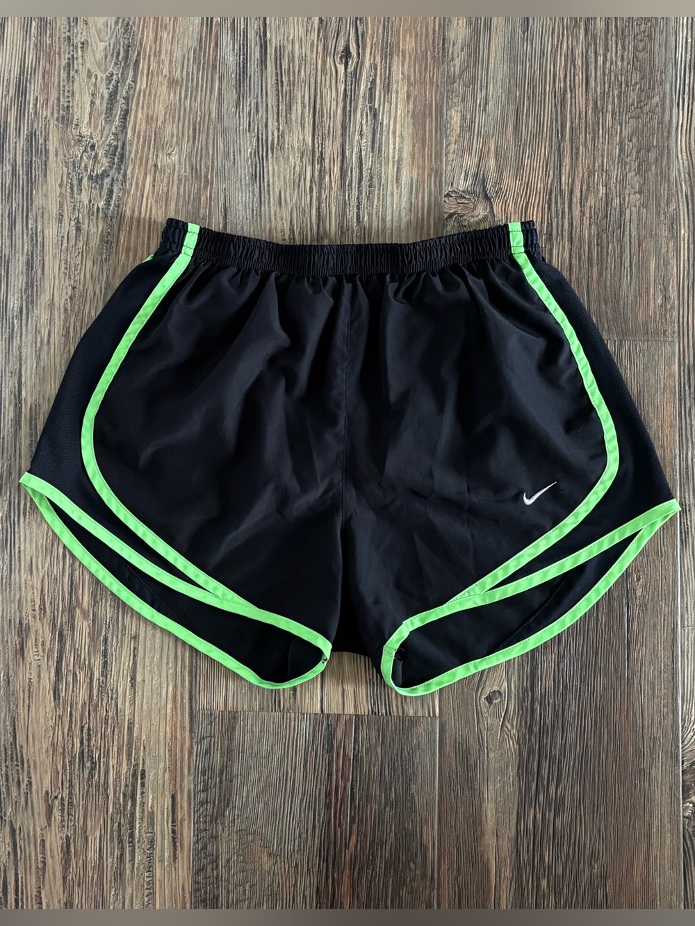 Nike Dri-Fit Athletic Shorts Womens S Black Neon Green Lined Running Gym Workout